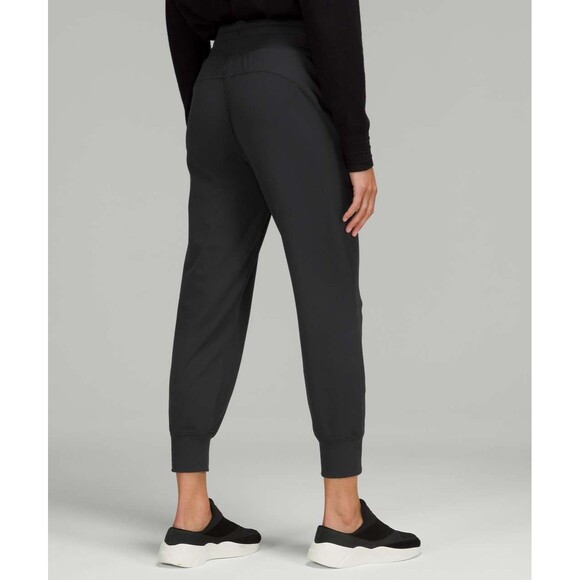 Lululemon Ready To Rulu Joggers Size 2 Black High Rise 7/8 Casual Pants W5DP3S - Picture 2 of 8